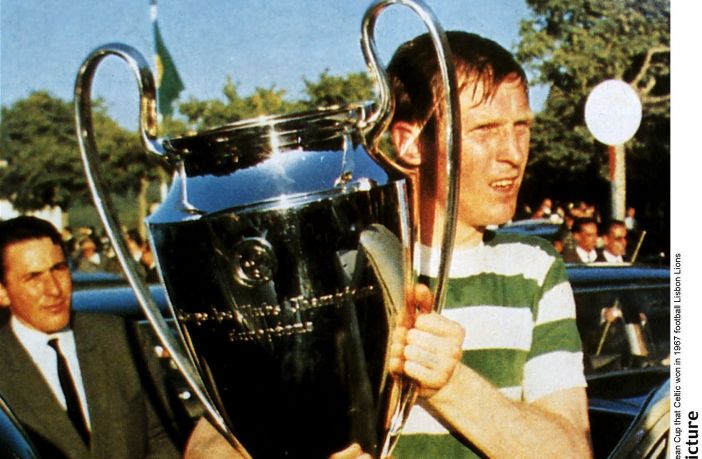 Cesar holding the European Cup