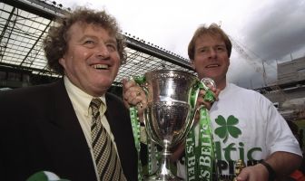 Celtic Coach Wim Jansen and Murdo MacLeod celebrate