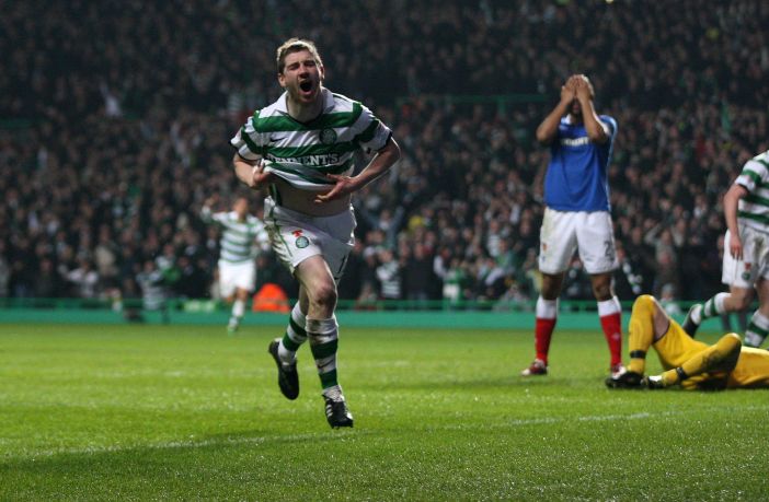 Mark Wilson scores