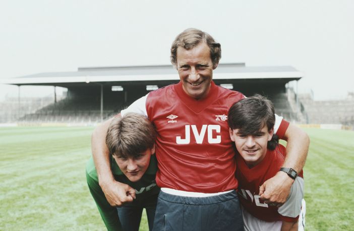 Charlie Nicholas arrives at Arsenal