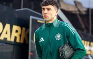 Jude Bonnar arrives at Easter Road