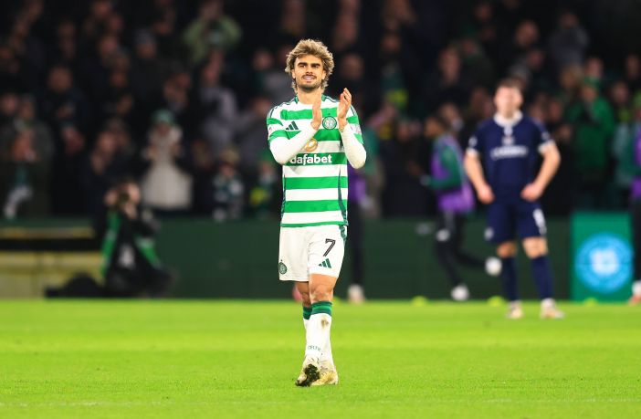 Jota applauds the fans