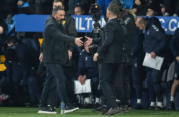 Barry Ferguson and Derek McInnes shake hands