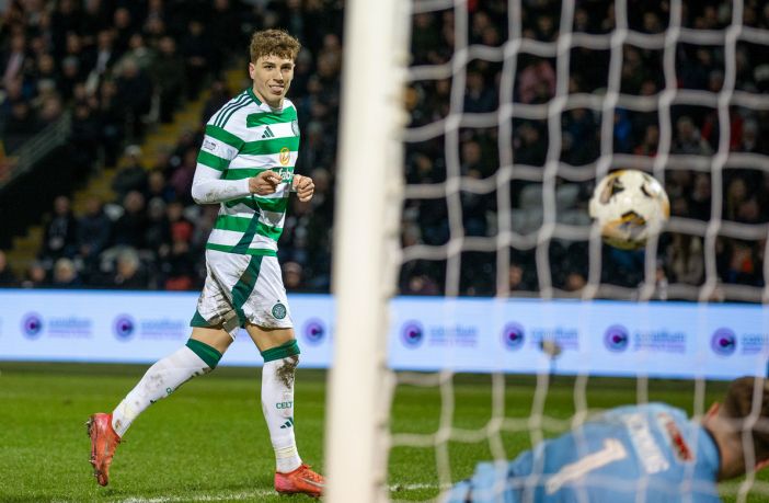 Arne Engels celebrates