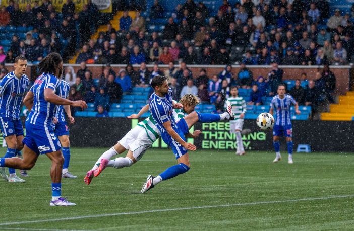 Daizen Maeda scores