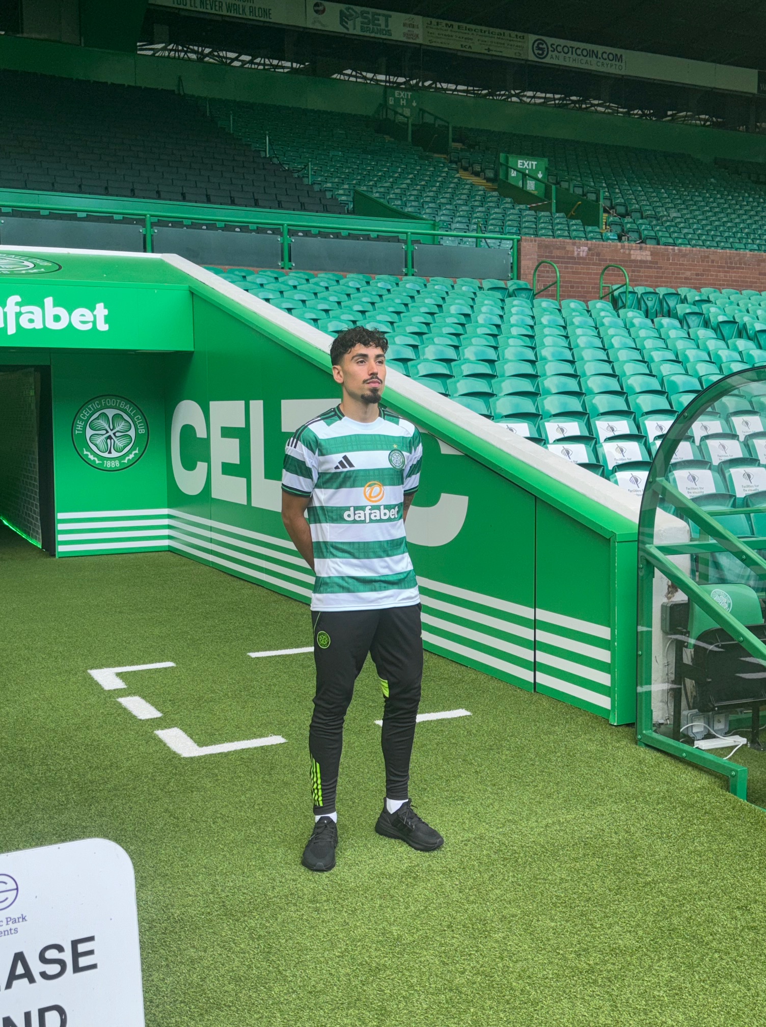 Sebastian Tounekti