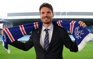 theRangers Unveil New Manager Danny Röhl