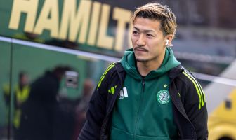 Daizen Maeda arrives at Easter Road.