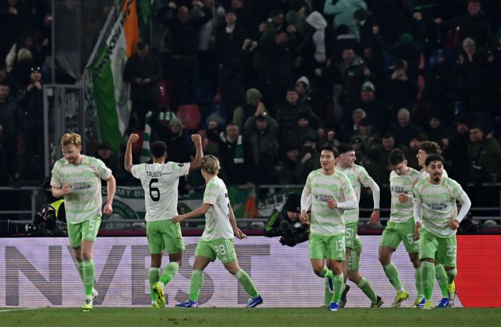 Auston Trusty of Celtic FC celebrates