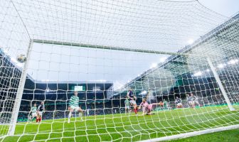 Benjamin Nygren makes it 2-0 to Celtic