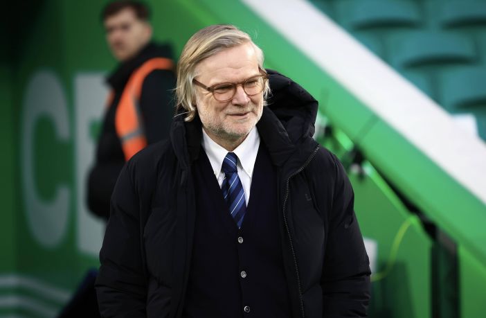 Dundee head coach Steven Pressley