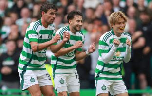 Matt O'Riley, Nicolas Kuhn and Kyogo celebrate