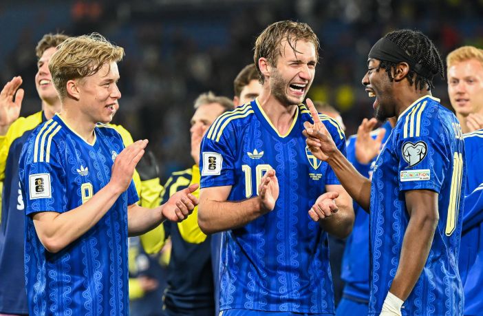 Benjamin Nygren celebrates