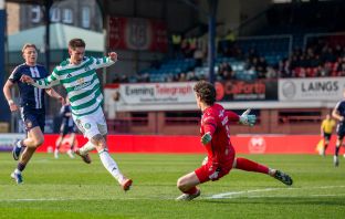 Tomas Cvancara misses a chance to score.